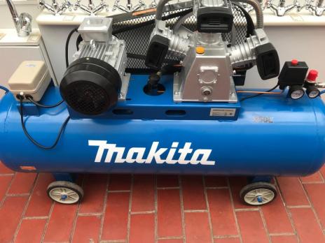 Купить Компрессор MAKITA MAC 250/3, Москва